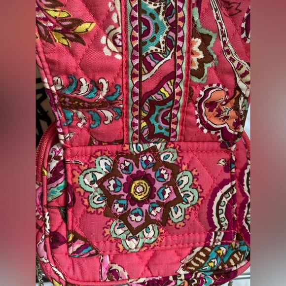 VERA BRADLEY "Call Me Coral" Print Convertible Saddle Bag - Picture 5 of 5
